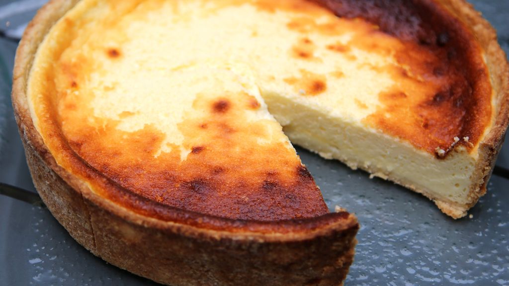 Tarte au fromage blanc (en alsacien, Käsküeche)